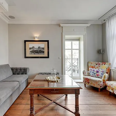 Jagielly By Downtown 아파트 *