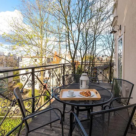 Jagielly By Downtown 소포트