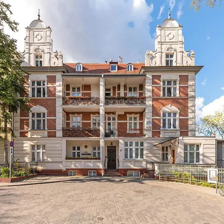 Jagielly By Downtown